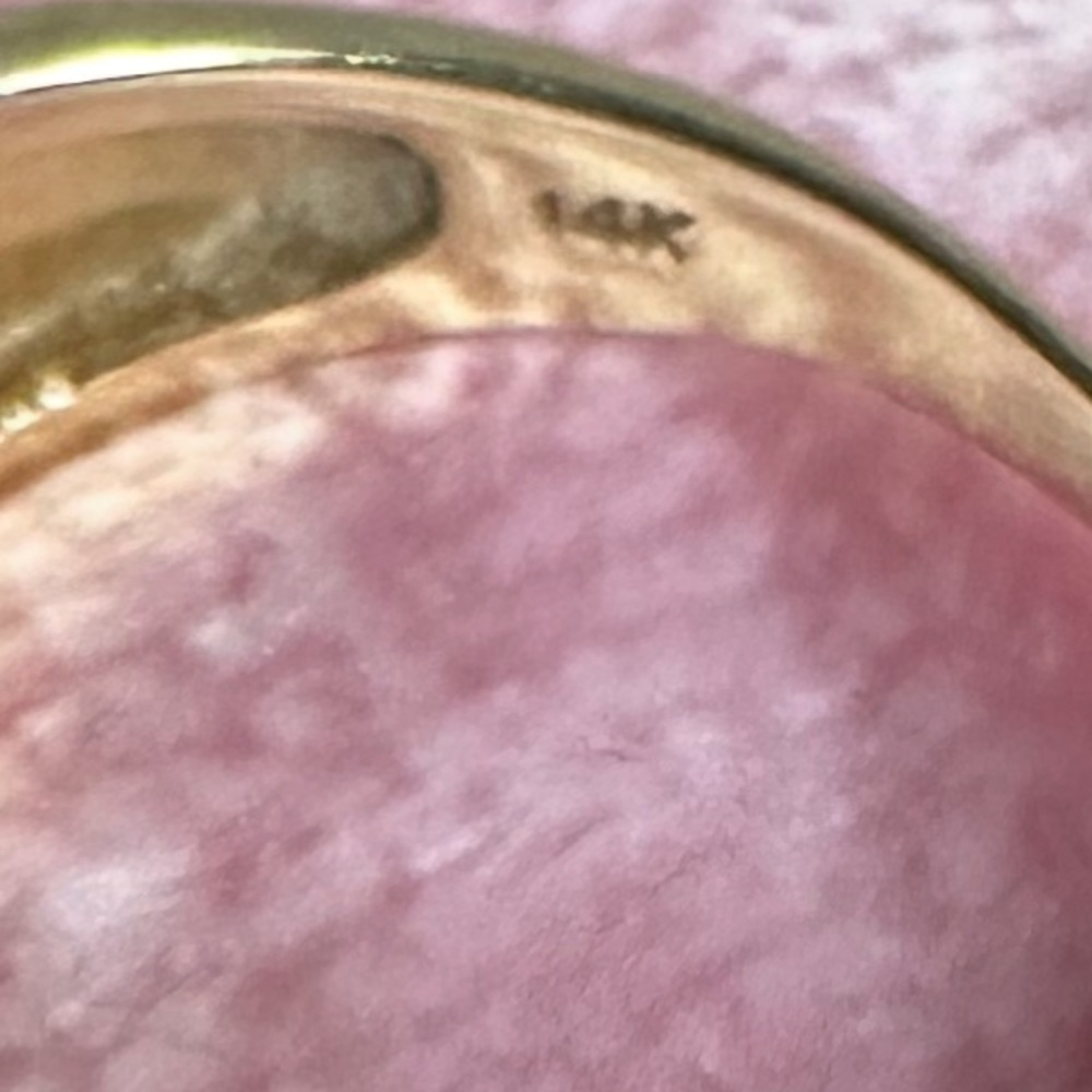Solid 14Kt Gold Pink Sapphire Ring - Picture 5 of 15